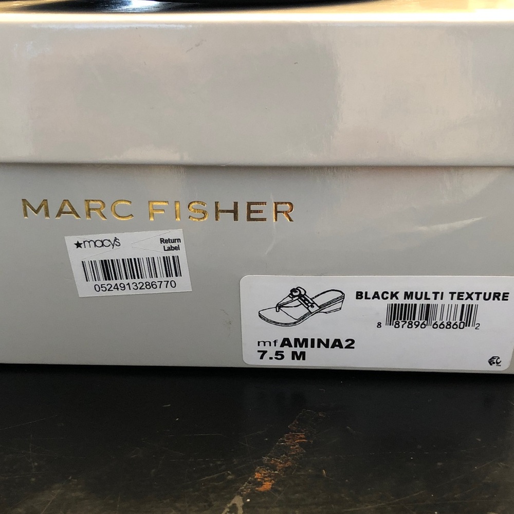 Marc Fisher 's Amina2, Black Multi Textured Sandals, Like New. 7.5. - Picture 12 of 12
